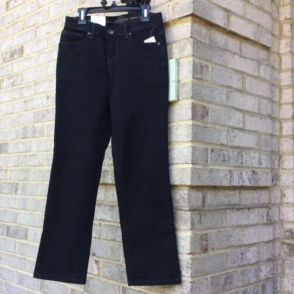 Style&Co Black Straight Leg Comfort Waist Jean - Picture 1 of 4